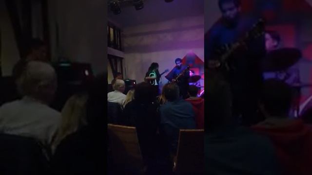 Lautaro McAdoo blues, Ibanez GB10 смотреть онлайн