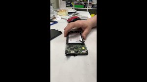 Techno Pova neo 3 не включается, на заряжается после попадания влаги