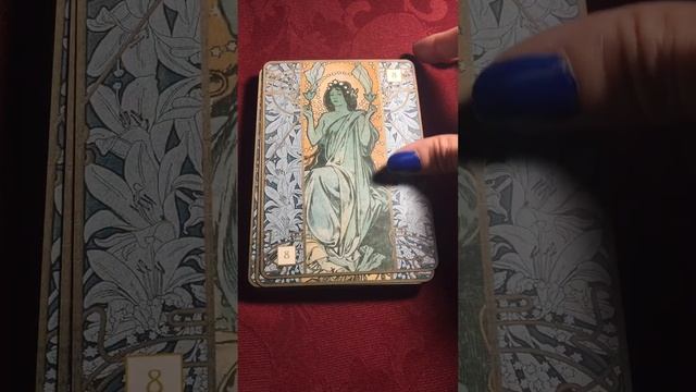 Alfons Maria Mucha Oracle Cards flip through