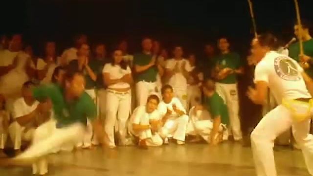 banano capoeira 2 longe do mar смотреть онлайн