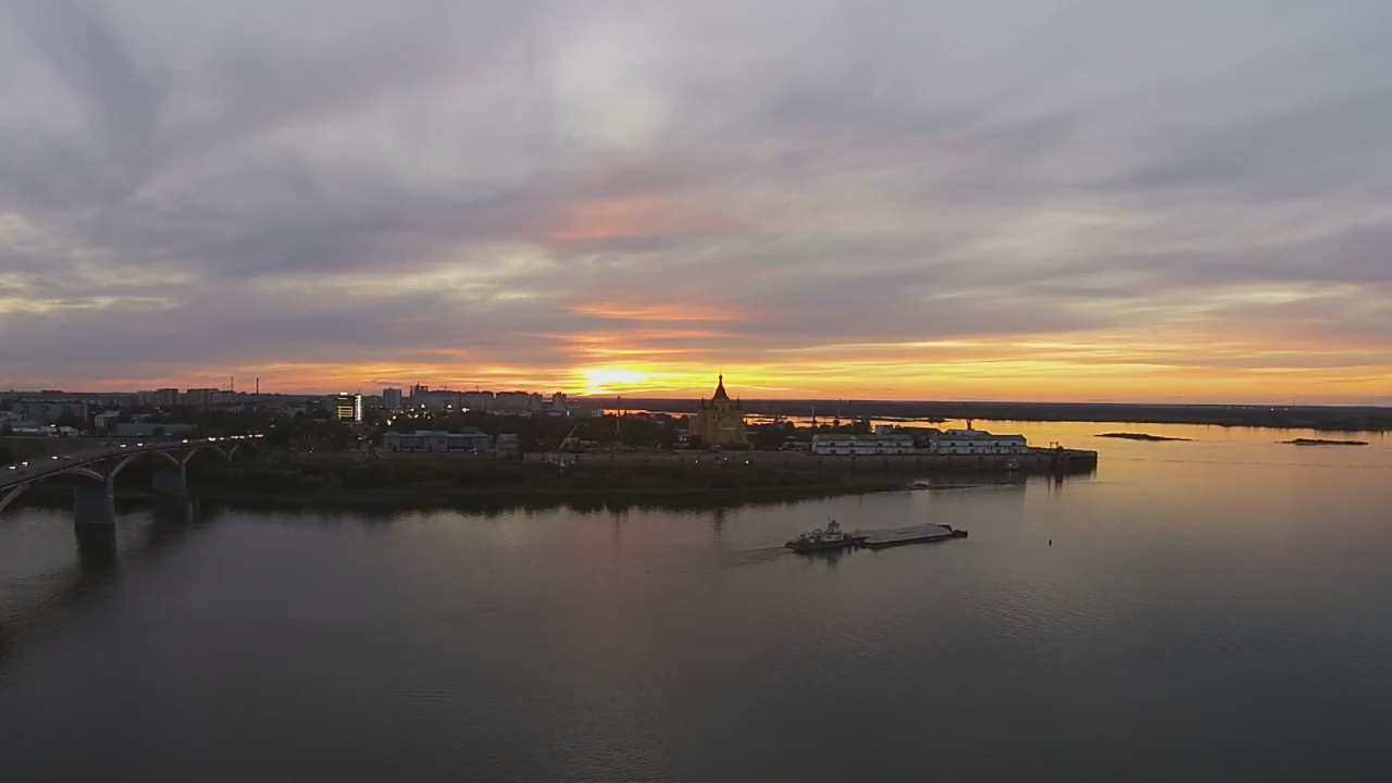 На волге широкой на стрелке далекой. Ока и Волга в Нижнем Новгороде. Волга и Ока в Нижнем Новгороде закаты. Стрелка НН Нижний Новгород закат. Нижний Новгород река закат.