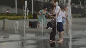 Girls, fountain and wet happiness of Summer-3! / Девушки, фонтан и мокрое счастье Лета-3!