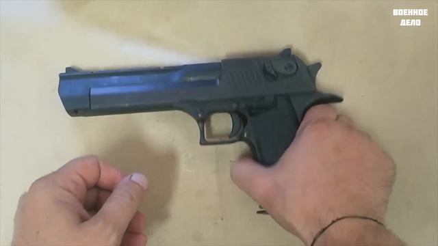 Desert Eagle – один из самых мощных пистолетов в истории оружия