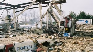 Взрыв автозаправочного комплекса