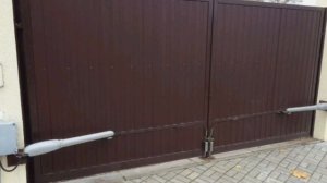 Автоматика для распашных ворот