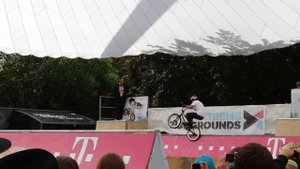 BMX rider Mark Webb - xtreme playgrounds