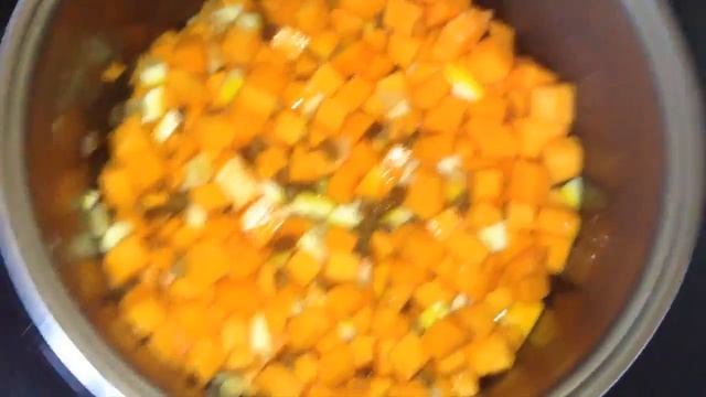 Тыква в мультиварке Redmond. Витаминная бомба смотреть онлайн