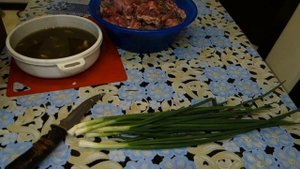 Вкусный шашлык из кролика и соус из шампиньонов