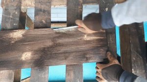 Замена пластикового подоконника на деревянный(обжиг и броширование)