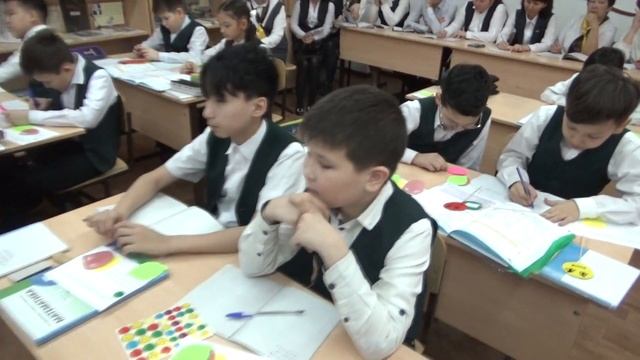 "Умножение и деление десятичных дробей на натуральное число" Бахитова Д.К. смотреть онлайн