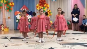 Танец осень кружевница