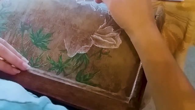 Роспись по дереву. Часть 1. Рисунок пионов. Как рисовать пионы. Декоративная роспись по дереву. смотреть онлайн