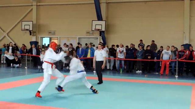 Суть в комментаторах?? смотреть онлайн