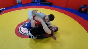 SideControl - Kimura
#bjj #kimura #grappling #грэпплинг #бжж