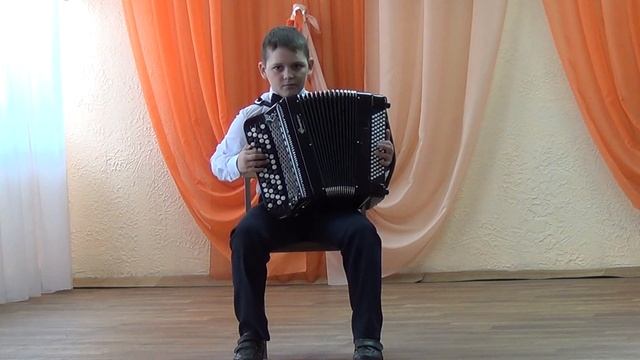 А. Спадавеккиа «Добрый жук» смотреть онлайн