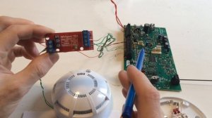 Датчик дыма ИП212-45 на пожарный шлейф.