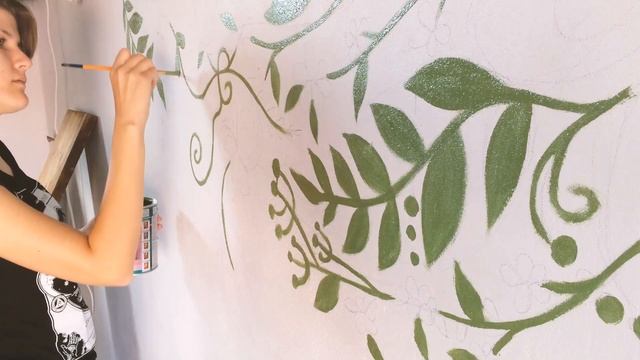 Як розписати стіну? | DIY смотреть онлайн