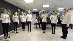 Слова и музыка В. Семенова "Акварель"