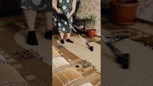 Обзор вертикального пылесоса Kitfort KT-5143