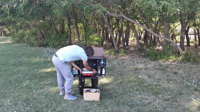 Установка. Кухня походная туристическая с мойкой и кран-помпой - Chuck Box