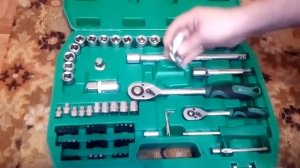 Набор инструментов 72ед., 1-2' и 1-4' INTERTOOL ET-6072SP