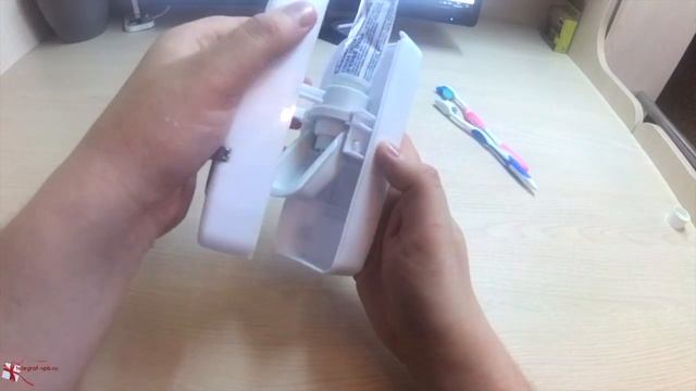 Держатель для зубных щёток с диспенсером для пасты смотреть онлайн