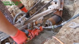 Отверстие в бетонном фундаменте, для прокладки канализационной трубы с помощью алмазного бурения.