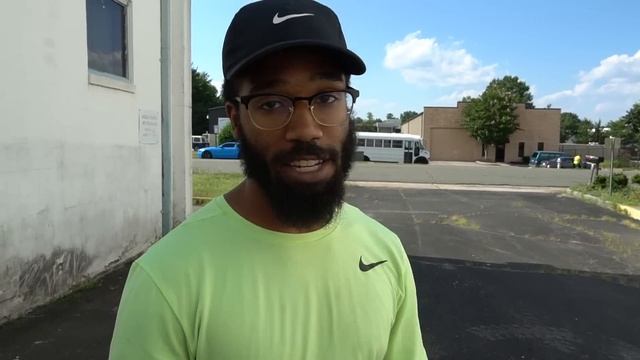 This MUSTANG GT owner is the BIGGEST show off of 2020... смотреть онлайн