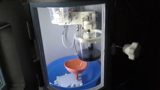 Вакуумная камера - (своими руками в деле укороченная версия) смотреть онлайн