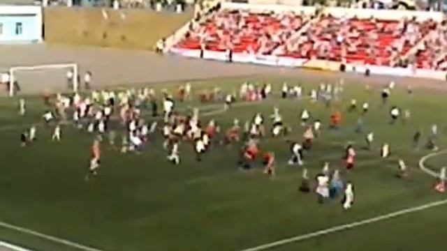 Сотни детей со звездами эстрады на ст."Текстильщик" смотреть онлайн