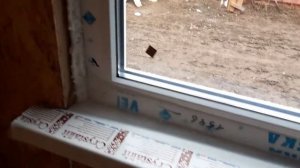 дом из сип панелей , окна в нутри дома 1 этаж.