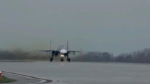 Минобороны показало редкие кадры с боевого задания Су-34