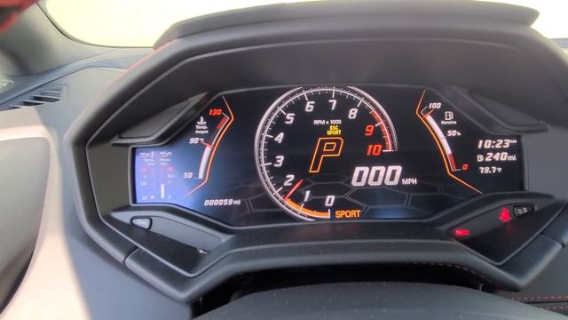 Lamborghini Huracan. start and drive mode operation.