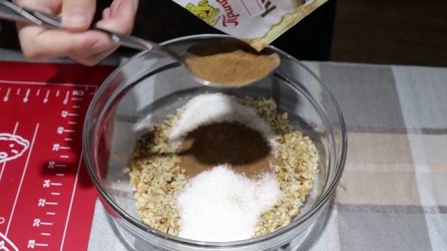 Синнабоны с корицей от Айсаны смотреть онлайн