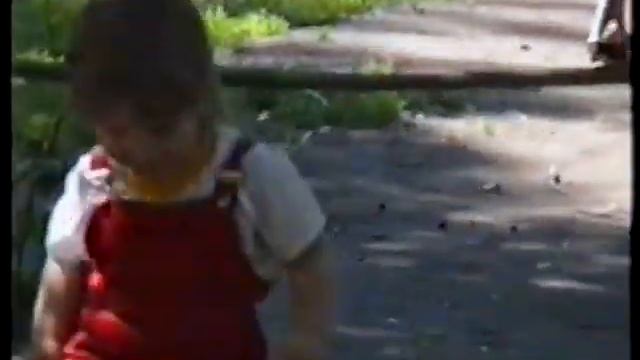 9.05.1997 Дыбленко Папа+Мама+Дима+Надя+Вера+Крюковы+Дед Витя+Баба Валя+Анюта+Савинкины Сергей+Волод смотреть онлайн