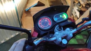 Bajaj V15. Может ли заводиться без аккумулятора?