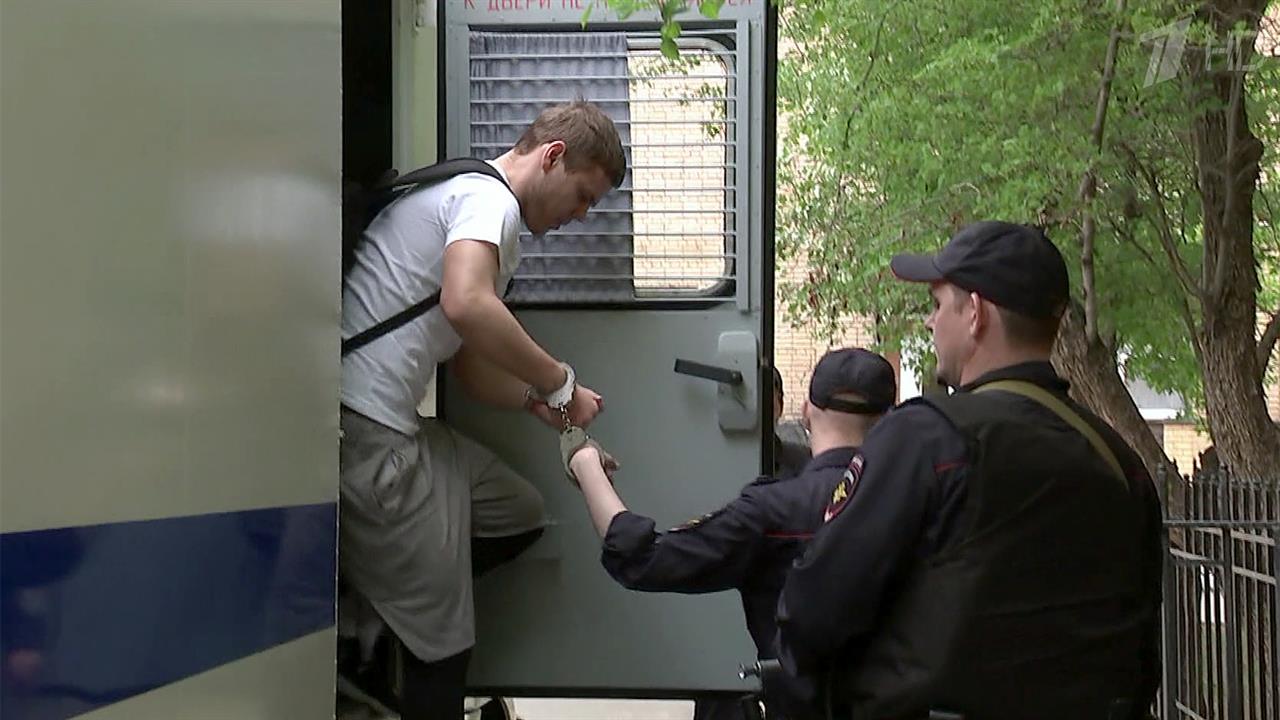 Суд огласит приговор футболистам Александру Кокорину и Павлу Мамаеву по делу о хулиганстве