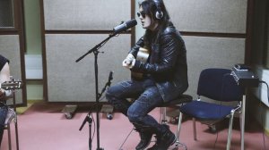 Jelusick - The Great Divide (Acoustic live on Early Radio)