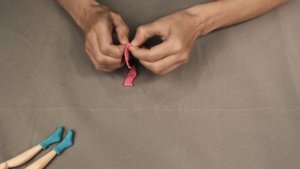 Шьем носки для Барби Sewing socks for Barbie Doll DIY MilaDoll