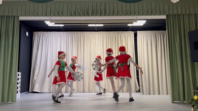 Рождественский