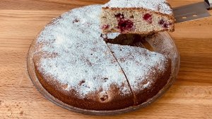 Очень вкусный быстрый пирог с вишней