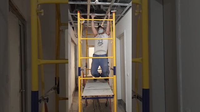 Проверка каркаса для потолка