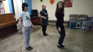 Видеоурок_Шафл степ -шафл степ-степ комбинация-шоу