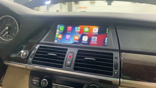 BMW X5 , X6 E70, E71. CarPlay на штатном мониторе.