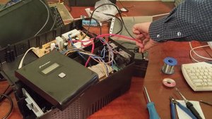 Включение ИБП PowerWalker после замены транзисторов.