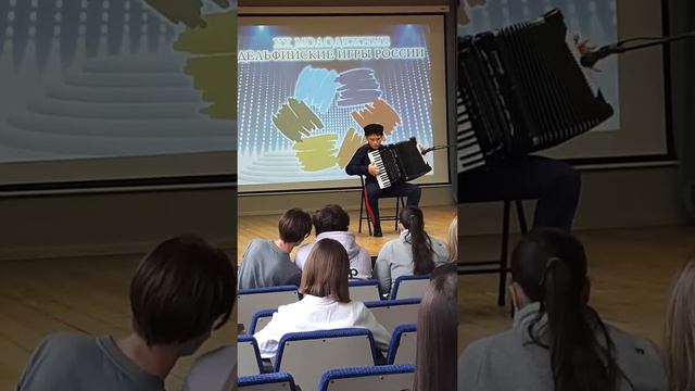 20210924 142100 "Одинокая гармонь" Исполняет Мелихов Владислав смотреть онлайн