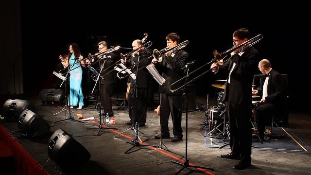 Trombon Show Vokal 03.wmv смотреть онлайн