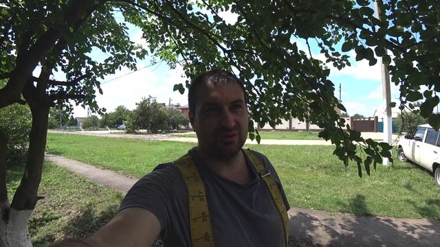 Двускатная  крыша начала  работ