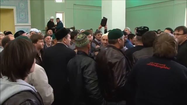 Умар-хазрат Идрисов. Доброжелательное настроение гостей из Рыбушкино смотреть онлайн