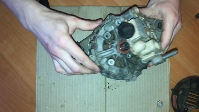 Обслуживание генератора!токосъёмные кольца,щётки! Разбор,обзор! смотреть онлайн